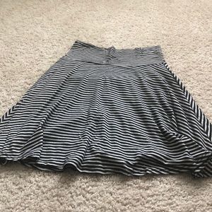 Striped flowy skirt